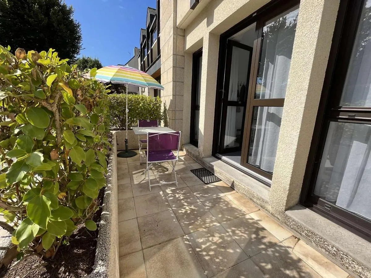 Terrasse Au Calme, Coeur De Benodet, Appartement A 400M De La Plage Avec Parking Privatif - Fr-1-481-133 0*,  Γαλλία