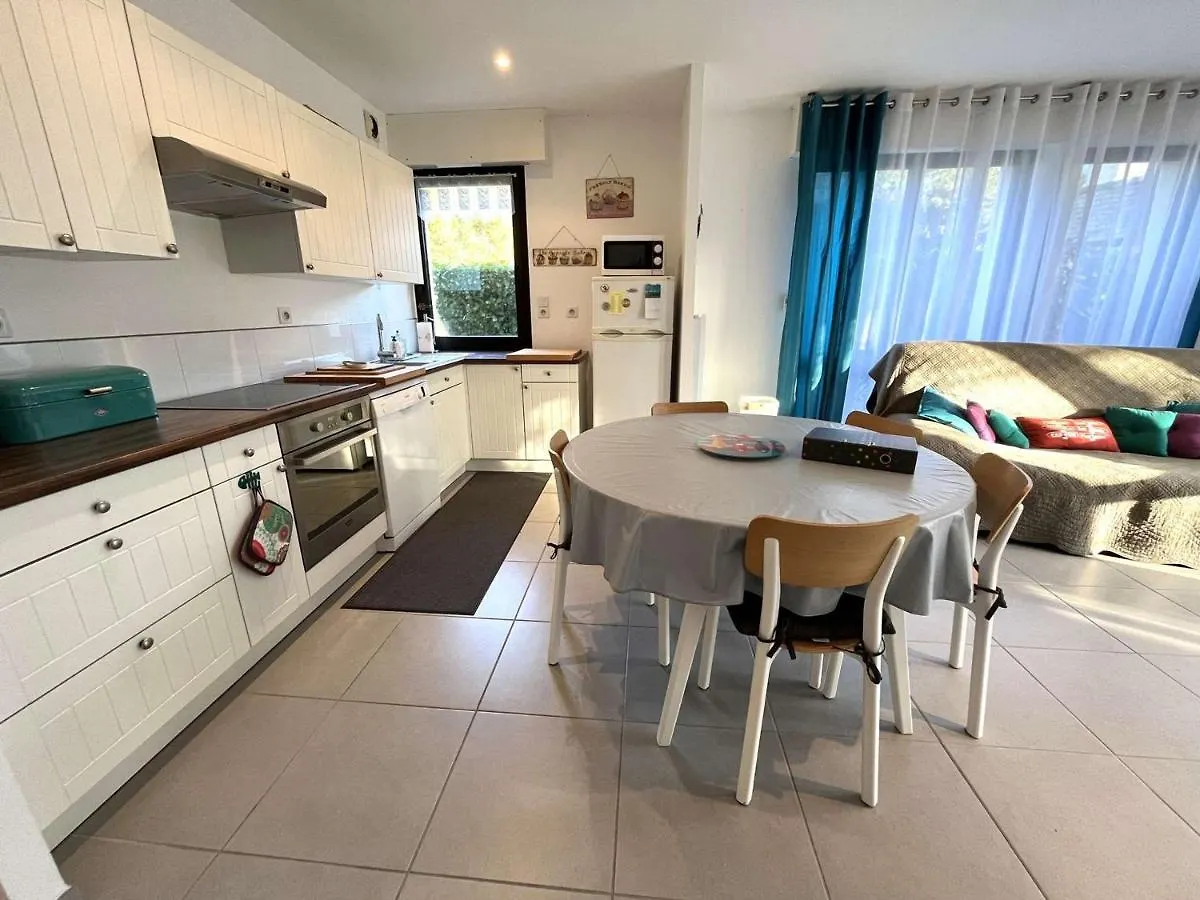 Terrasse Au Calme, Coeur De Benodet, Appartement A 400M De La Plage Avec Parking Privatif - Fr-1-481-133